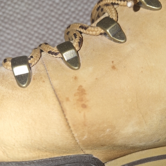 Timberland Men's Tan Hiking Boots In A Size 7M. Wotk, Hiking, Camping, Outdoor. - Picture 13 of 13